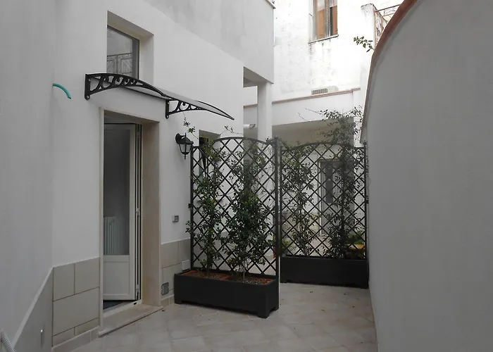 Santa Maria De Lu Trisciulu Oda ve Kahvaltı 3*